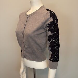 Diane von Furstenberg Gray and Black Lace Fitted Wool Blend Cardigan Sweater M
